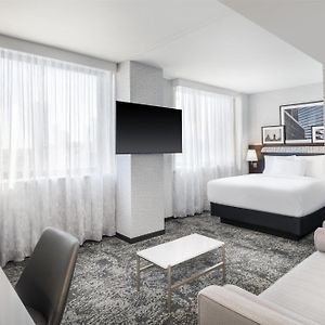 Chambre Accessible aux Personnes à Mobilité Réduite Lit Queen-Size